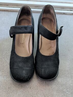 Steve Madden Black Suede Mary Jane Heels Size 9.5